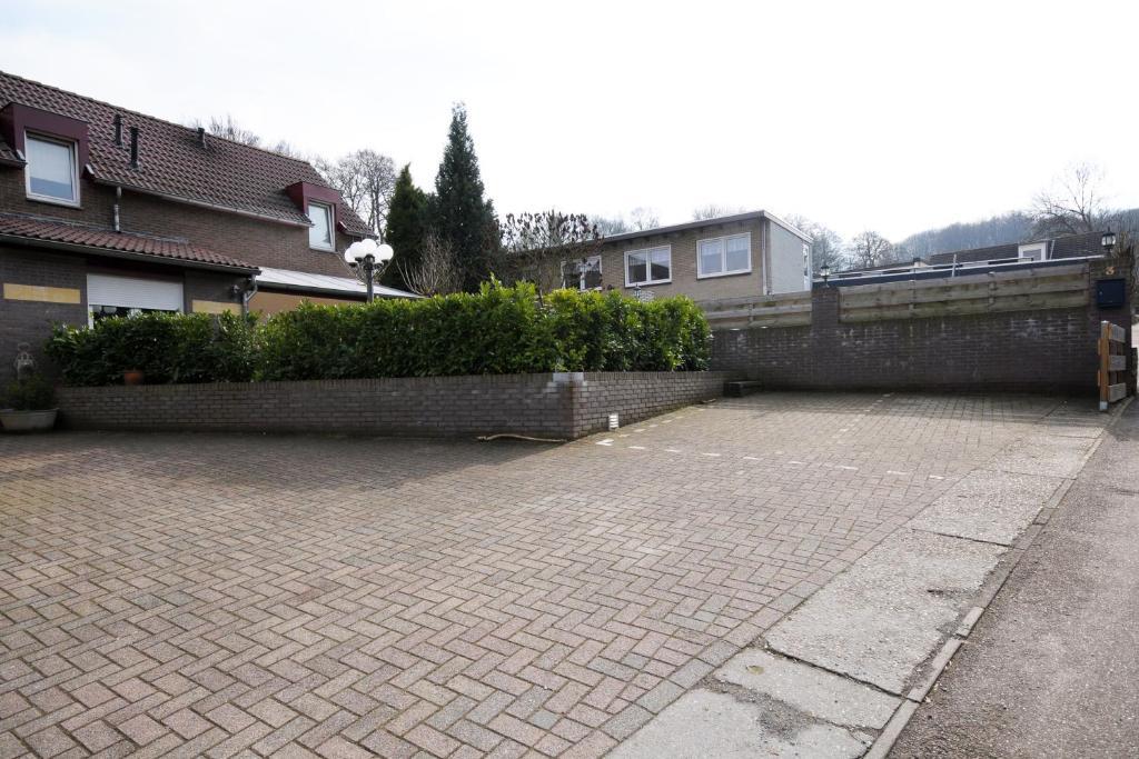 Pension Auberge de Dael Valkenburg aan de Geul Exterior foto
